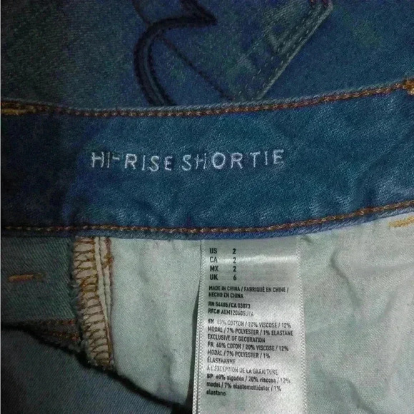 American Eagle SUPER STRETCH HI-RISE SHORTIE - 2 - Picture 4 of 4